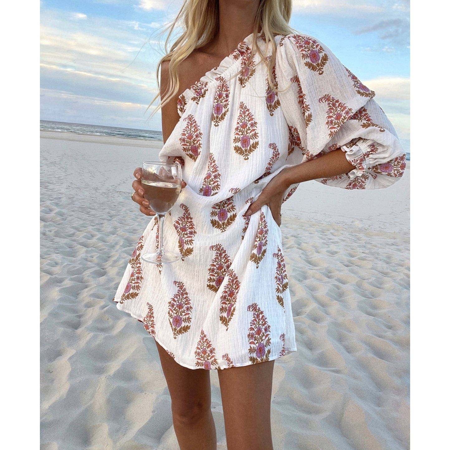 Slant Shoulder Casual Lantern Sleeve Dress